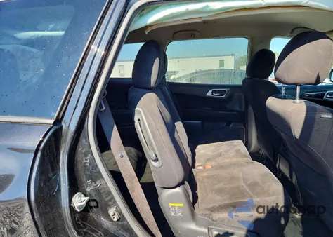 2016 Nissan Pathfinder S z USA, uszkodzony, nr VIN 5N1AR2MN4GC636596